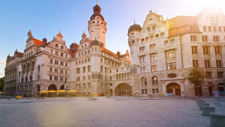 Burgplatz in Leipzig mit Neuem Rathaus